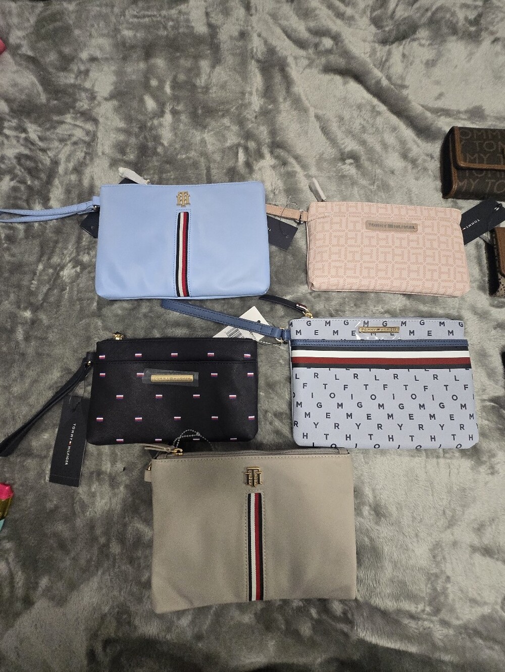 5 Tommy Hilfiger Light Blue, Pink, Blue Navy , Black & Beige Wristlet Clutch Set